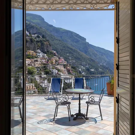 Hotiday Sea View شقة فندقية 3*