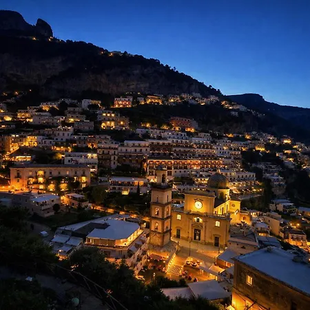 Hotiday Sea View 3* Positano