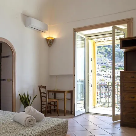 Aparthotel Hotiday Sea View Positano