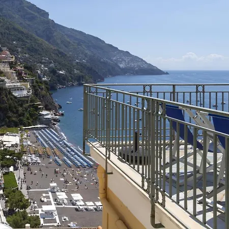 Hotiday Sea View Aparthotel