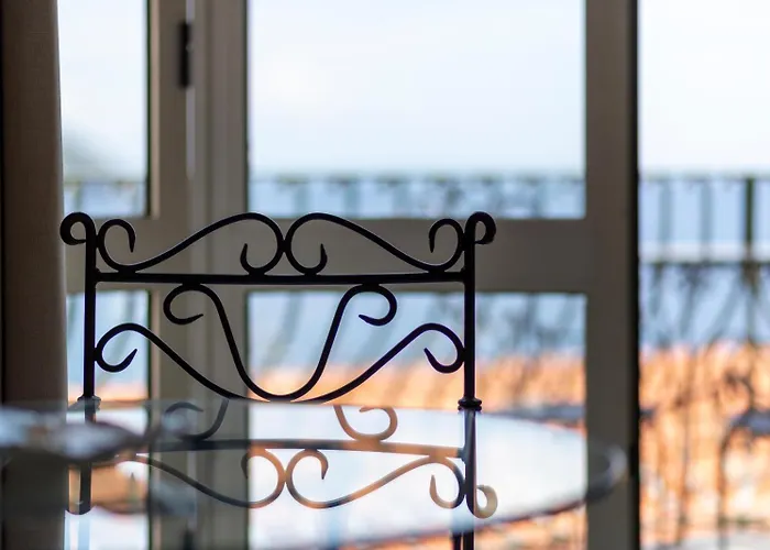 Hotiday Sea View מלון דירות פוזיטנו