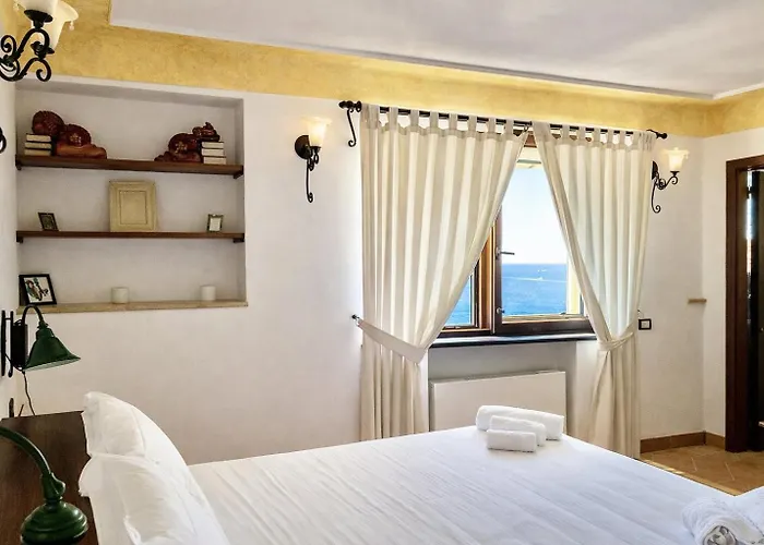 Hotiday Sea View פוזיטנו