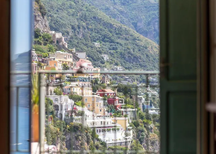 Hotiday Sea View Aparthotel