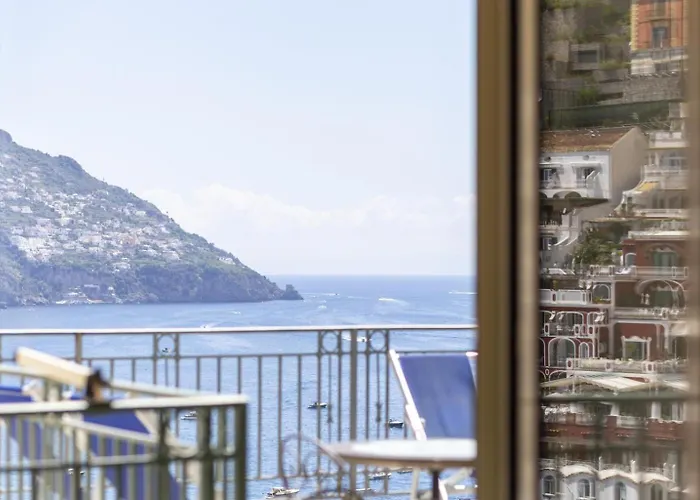 Aparthotel Hotiday Sea View 3*