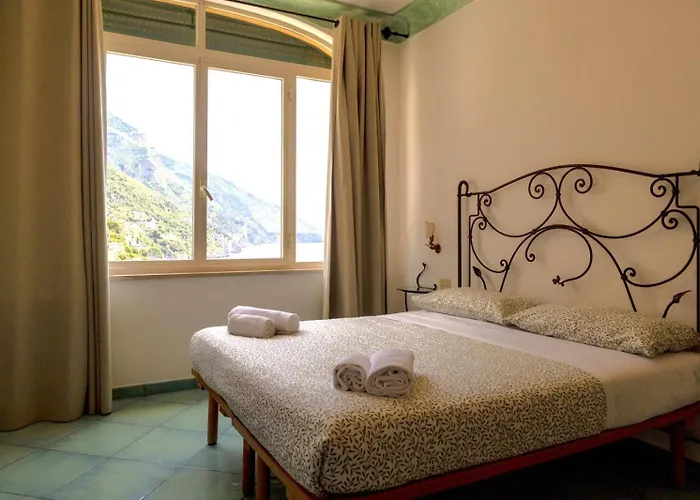 Hotiday Sea View Aparthotel Positano