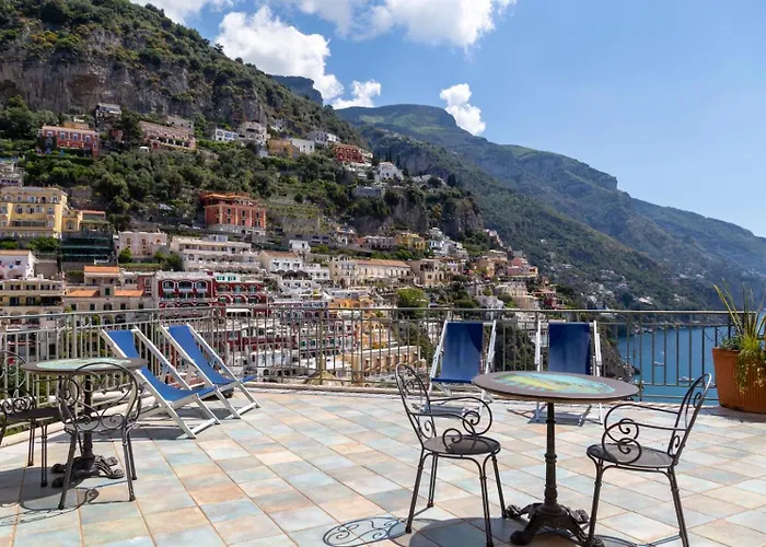 Hotiday Sea View 3* Positano