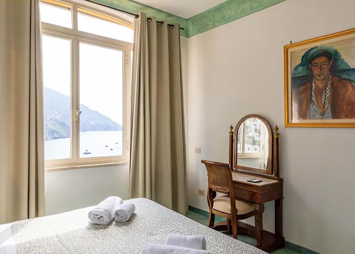 Hotiday Sea View Aparthotel